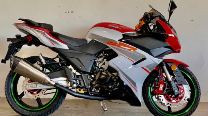 DOT Helmet, Gloves, and Waterproof Covers – Essentials for USA Bikers